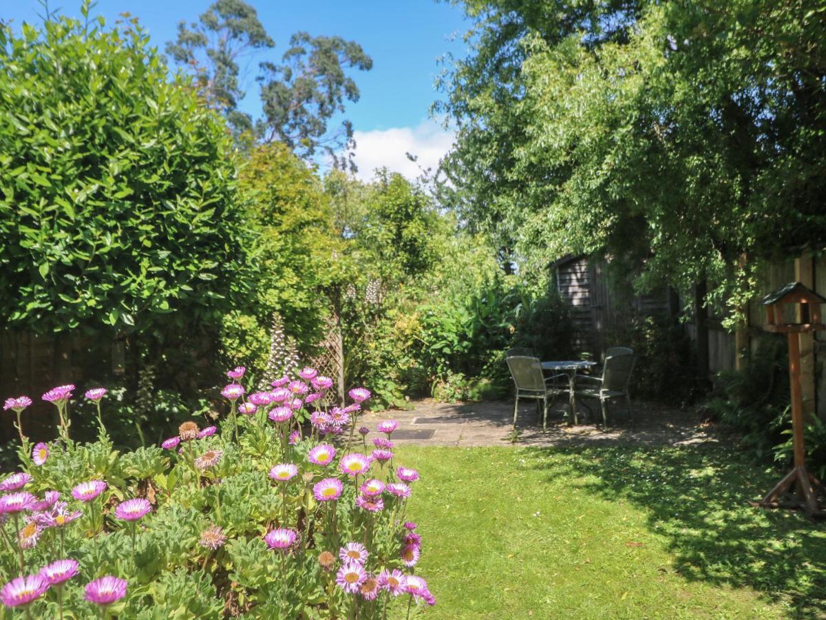 Pippin Cottage เพนแซนซ์ ภายนอก รูปภาพ